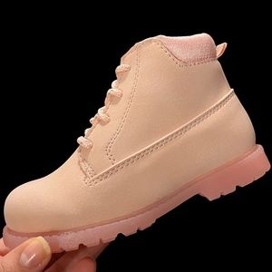 OshKosh BGosh Judi Toddler/Little Girl's Ankle‎ Boots Size 9 -12 Light Pink